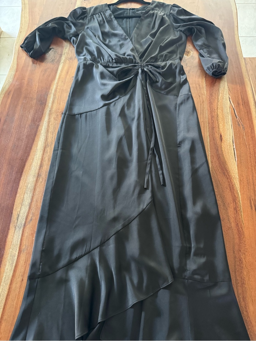 Donna Morgan Black Silk 3/4 Sleeve Dress, Slim Details on Waist, Flirty Hem - Picture 2 of 14